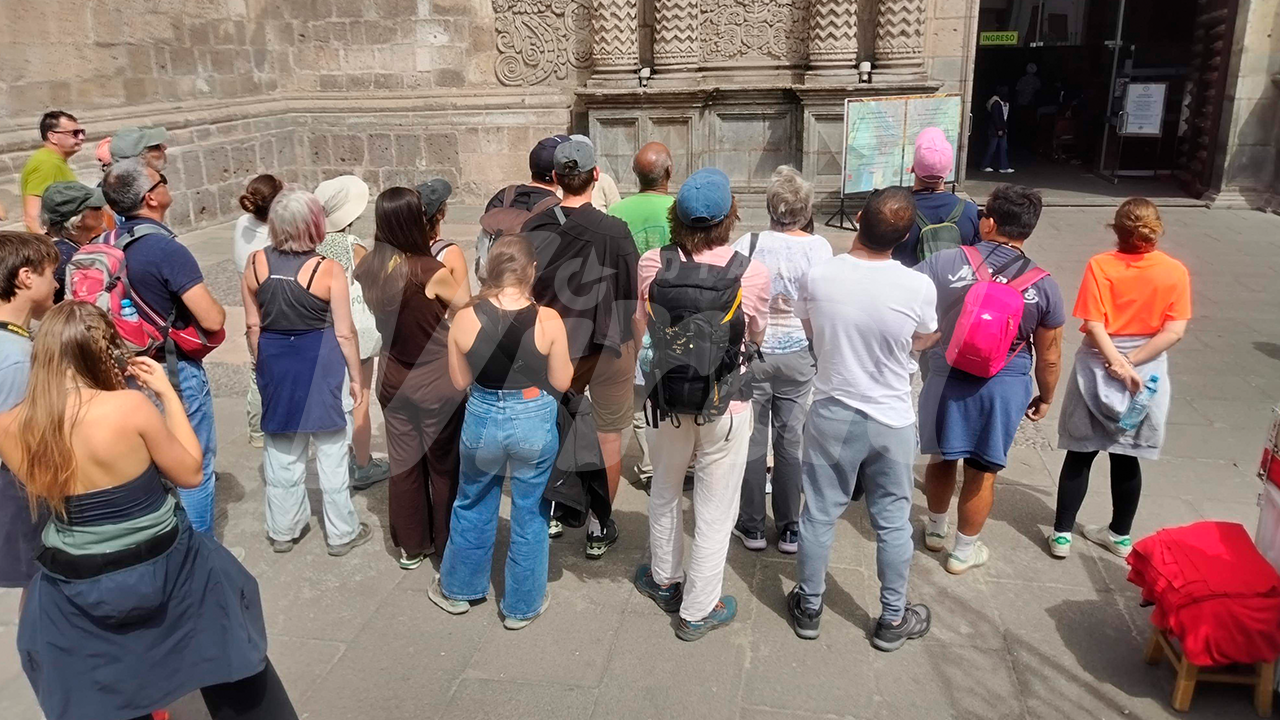 Turismo en Arequipa cae 10 % en febrero por lluvias y cancelación de vuelos