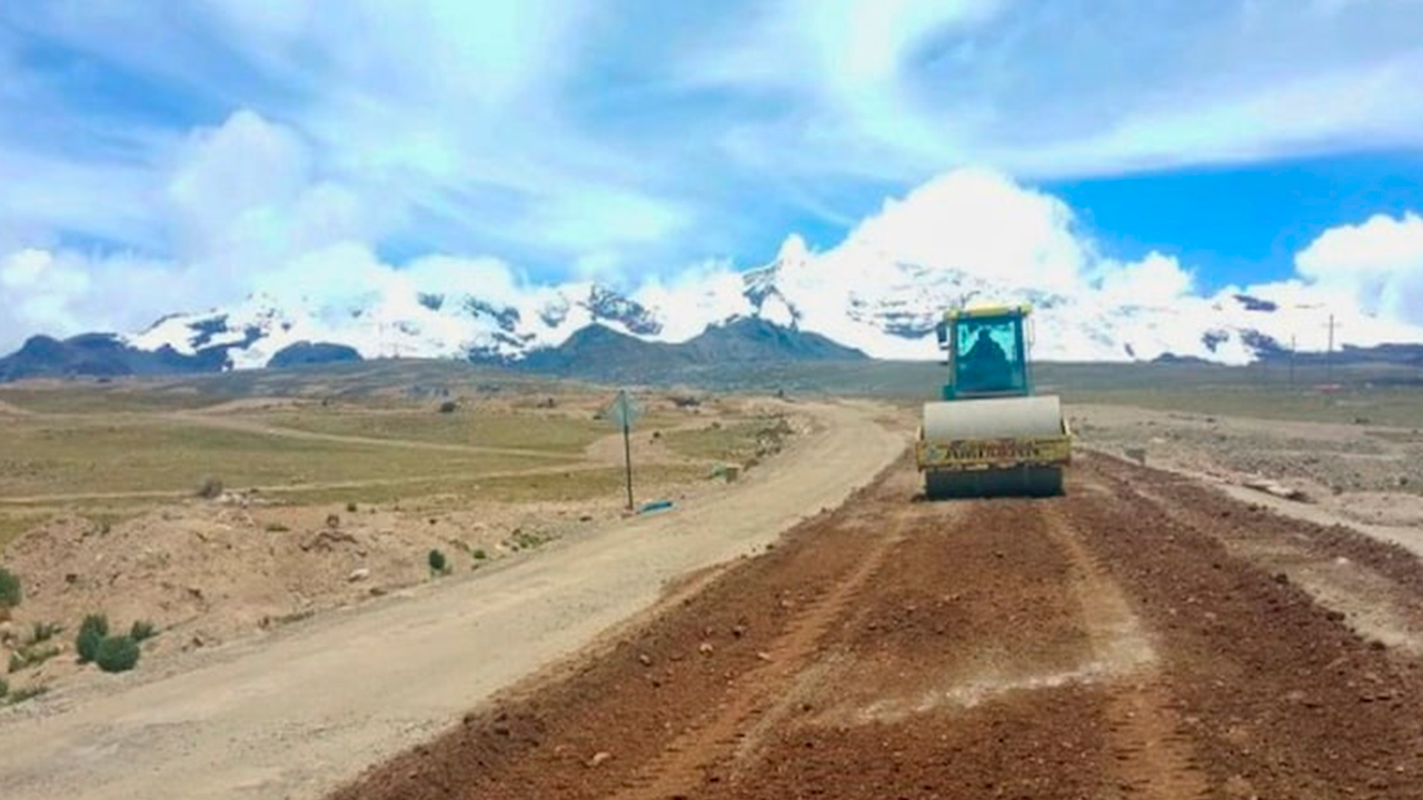 MTC inicia mantenimiento de carretera Macusani–Nuñoa que beneficiará a más de 25 mil pobladores