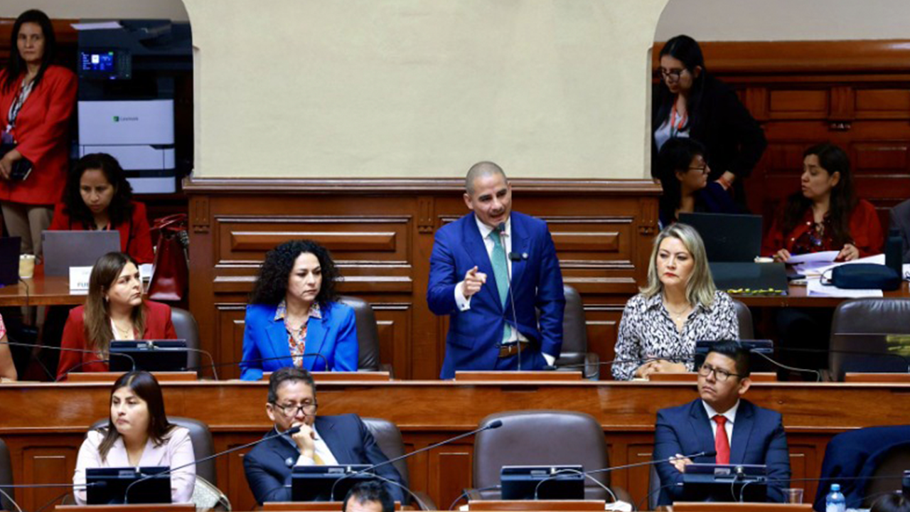 Diputados sustentan dictámenes sobre facultades legislativas