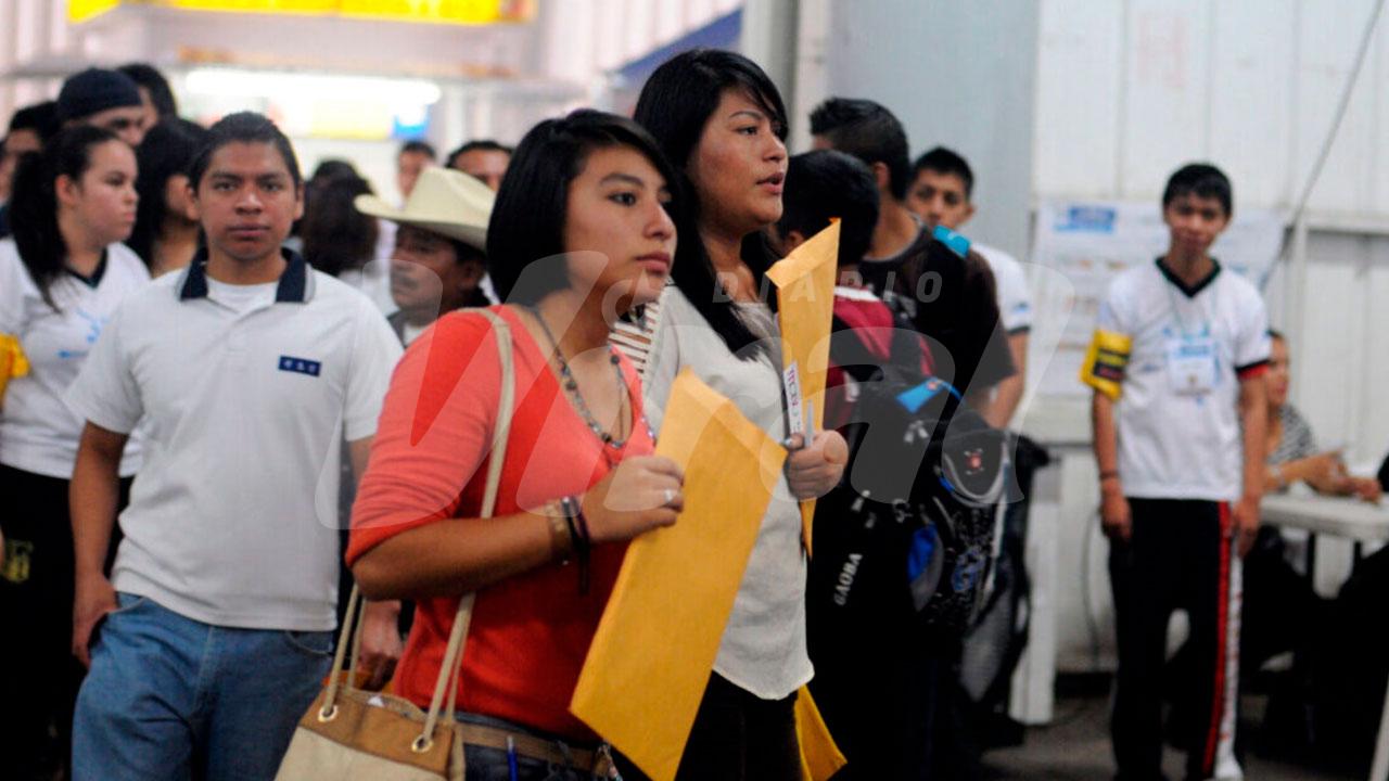Gobierno busca frenar informalidad laboral juvenil