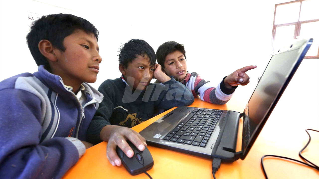 Solo 268 colegios tienen internet en Arequipa y miles de estudiantes siguen en riesgo