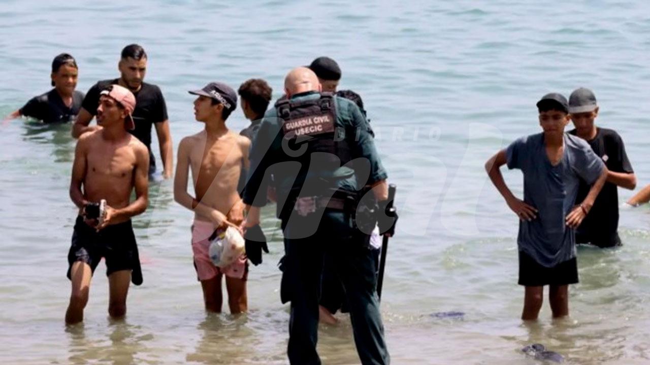Migrantes lejos del continente