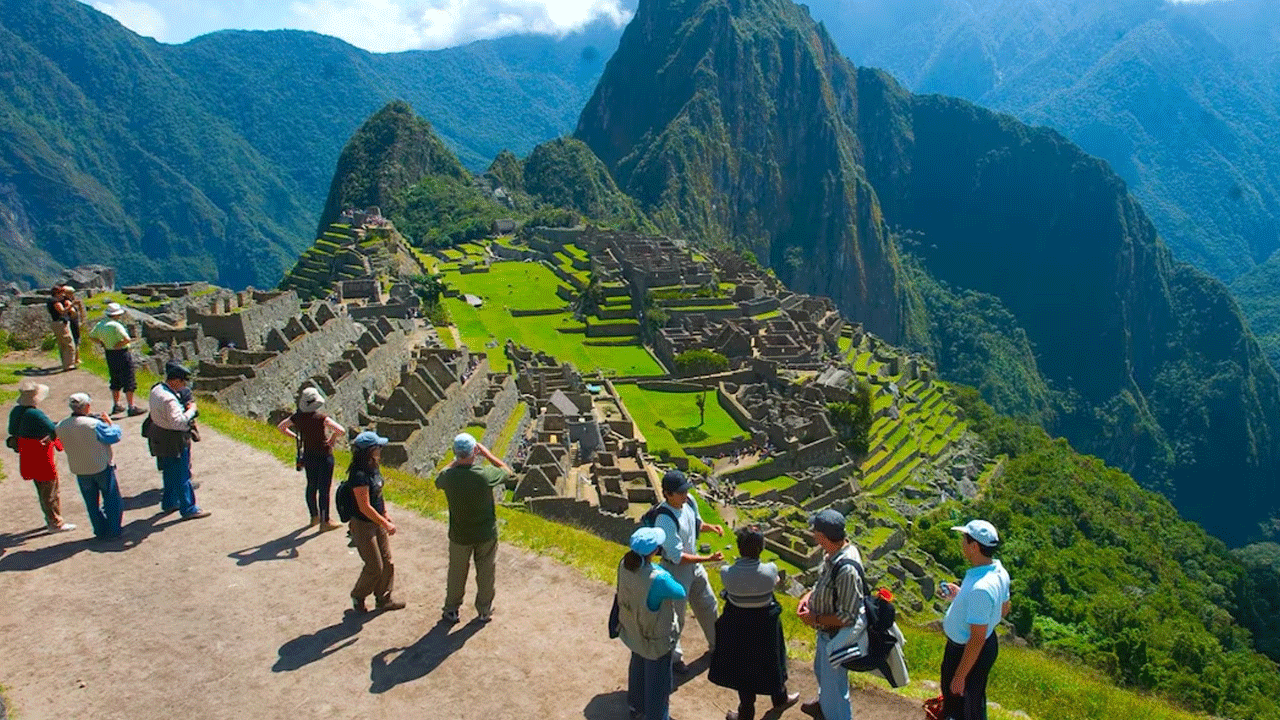 Cusco: Ministerio de Cultura evalúa subir aforo en Machu Picchu y digitalizar venta de 1000 entradas presenciales