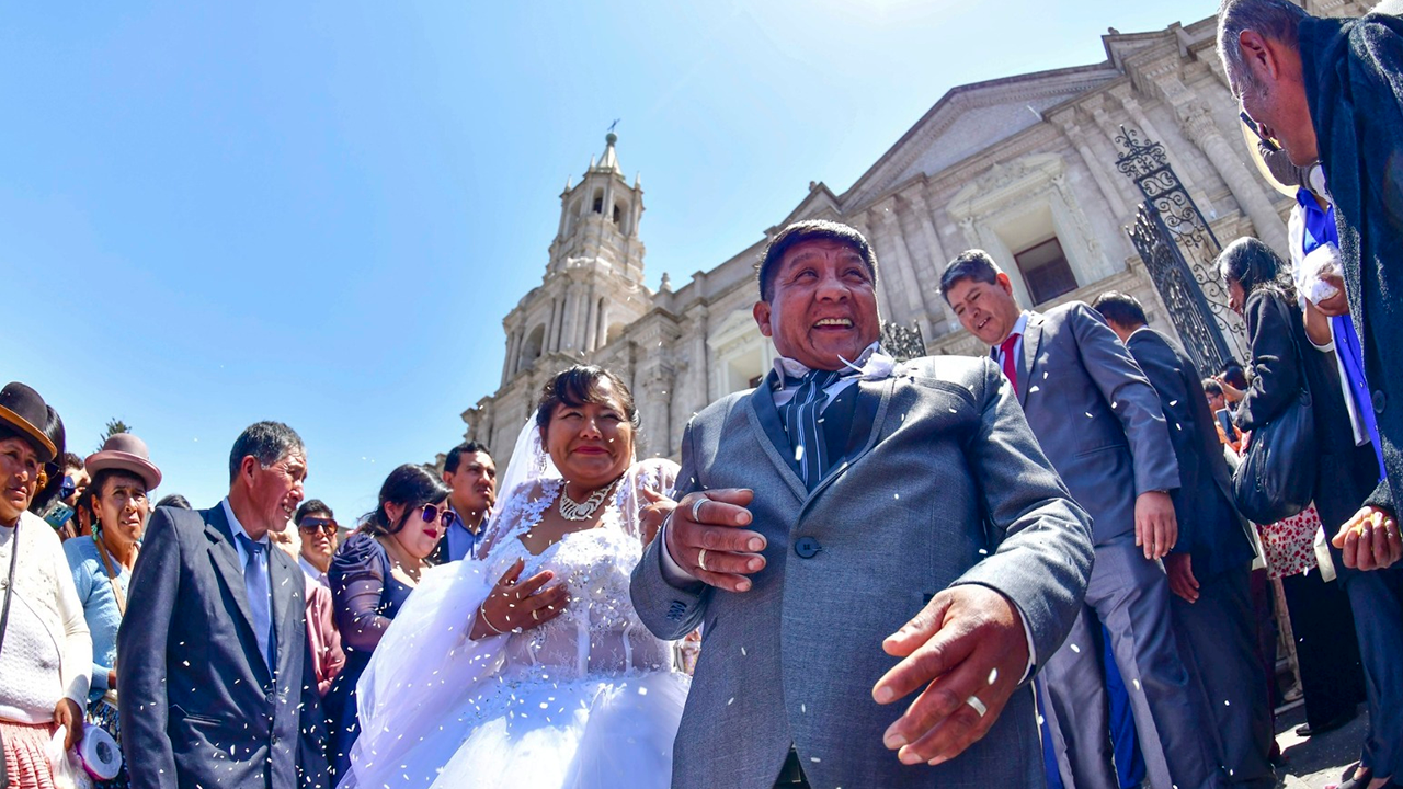 Matrimonios aumentan en Arequipa y alcanzan cerca de 50 uniones mensuales