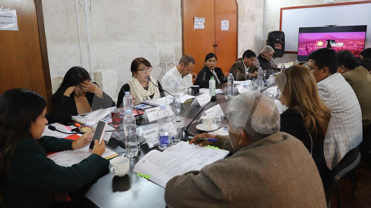 Consejeros y sus asistentes gastaron más de S/95 mil en viáticos durante los cinco primeros meses del 2026