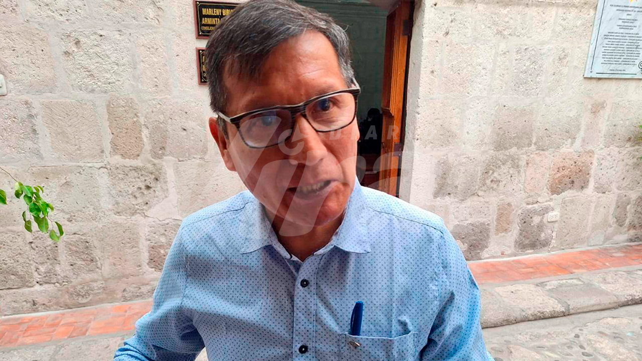 Denuncian que 12 mil docentes cesantes quedarían sin pensión en 2026 por falta de presupuesto en Arequipa