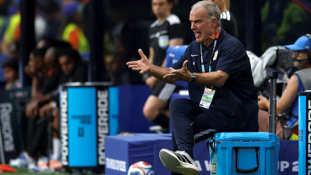 Bielsa lanza advertencia antes del duelo clave ante España: “Tenemos la obligación de ganar”