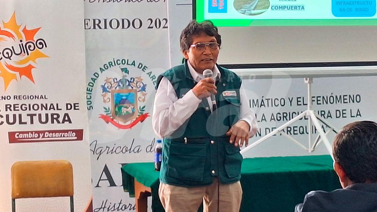 Riego por gravedad en surcos desperdicia cerca del 50 % del recurso hídrico