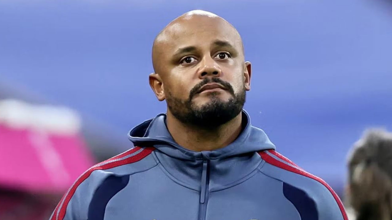 Kompany permanece estable tras desvanecerse durante practicas