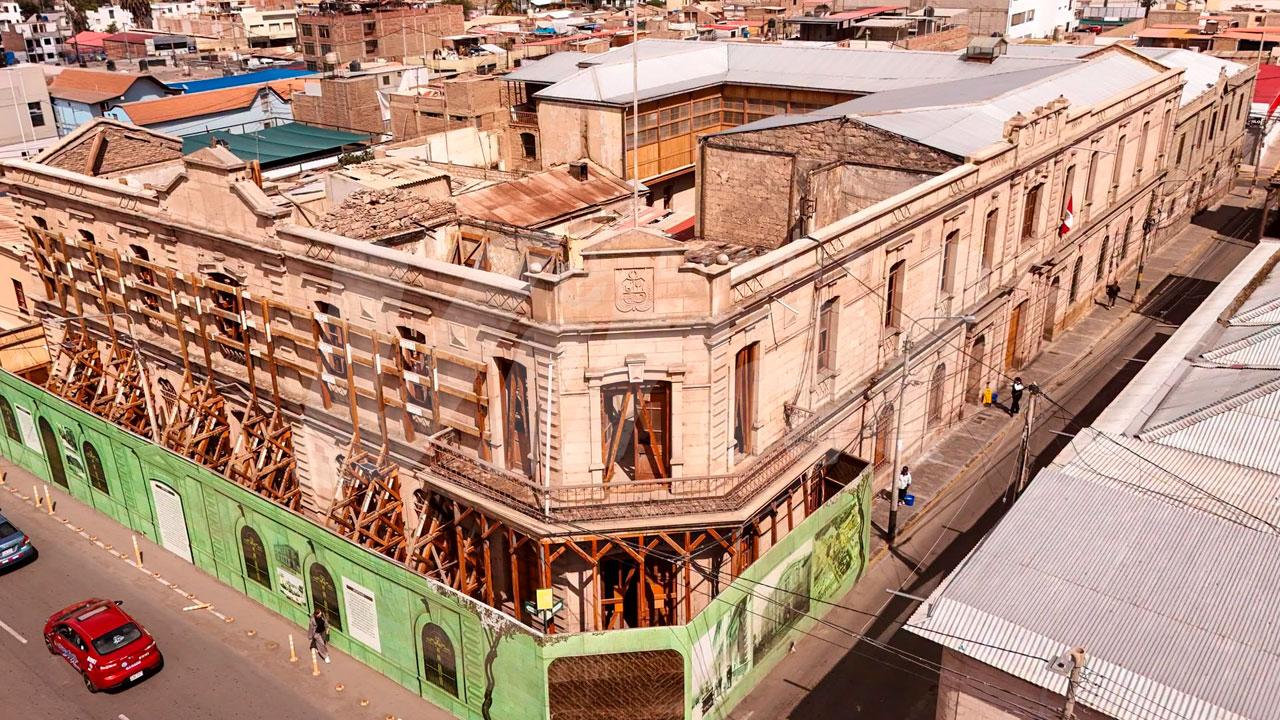 Remodelan sede de exprefectura en Tacna
