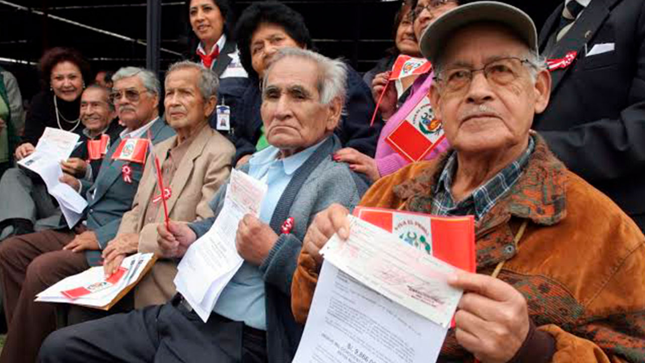 Más de 50 proyectos de ley para aumento de pensiones siguen encarpetados