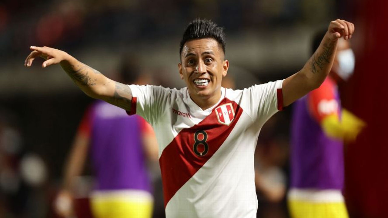 Christian Cueva revela que pensó retirarse del fútbol en 2024