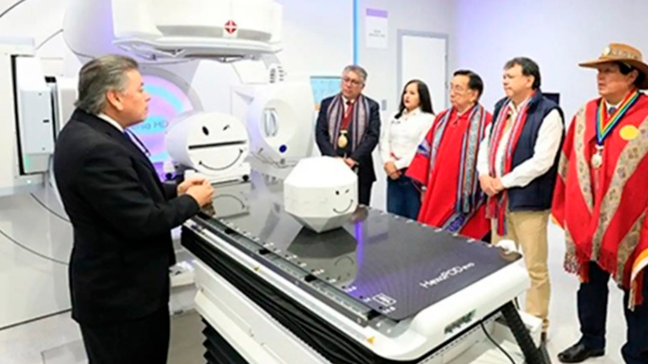 Inauguran Hospital Lorena  tras trece años de retrasos