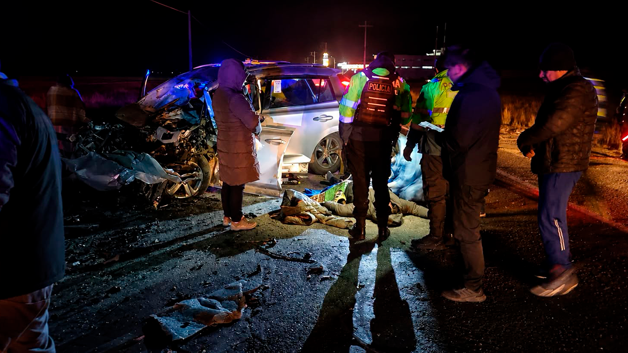 Accidente en carretera Juliaca-Calapuja deja cuatro muertos en Puno