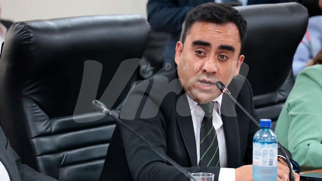 Diputado de Juntos por el Perú solicitó retirar su firma de moción contra ministro del Interior
