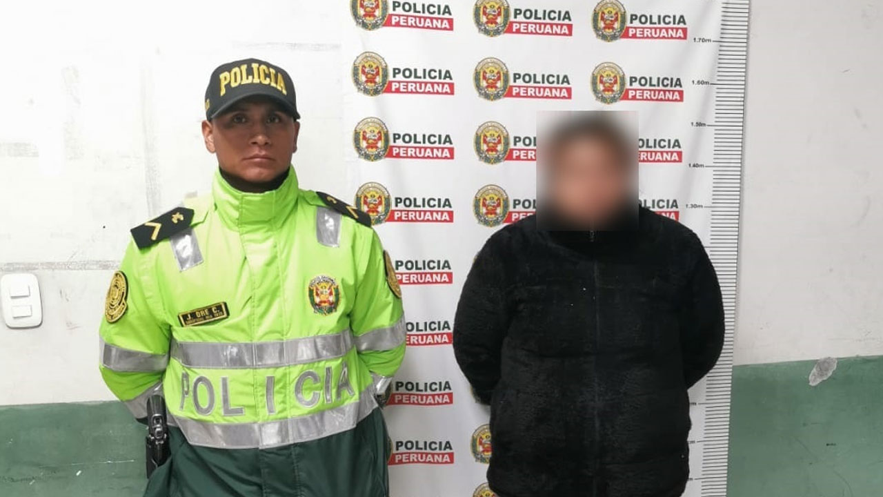 Cae mujer tras agredir a una joven con arma punzocortante