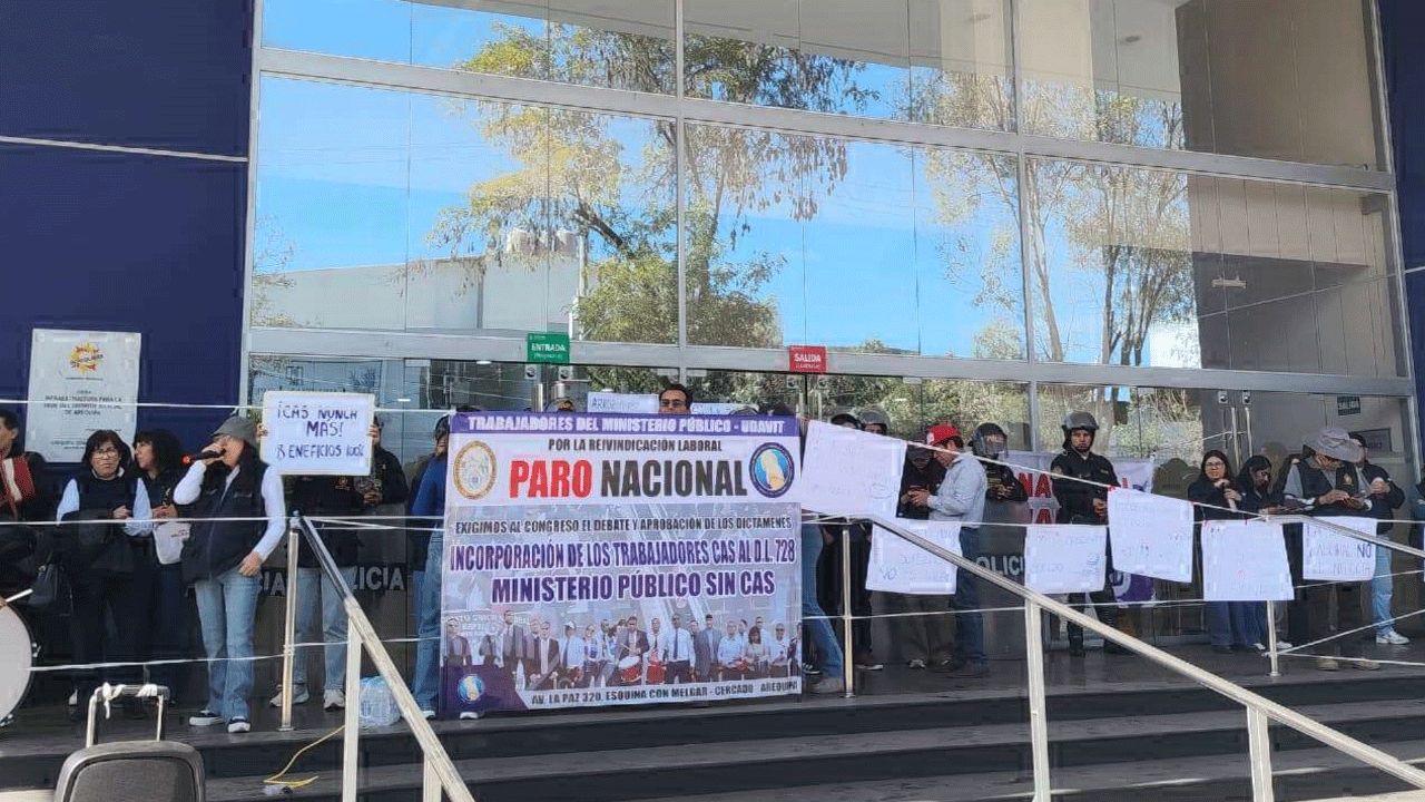 Trabajadores del Ministerio Público acatan huelga y exigen pago de CTS y gratificaciones adeudadas