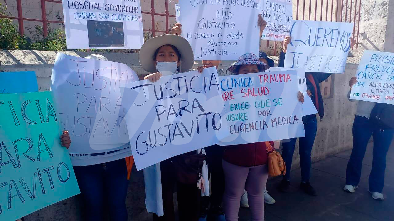 Familiares de Gustavito exigen justicia en hospital Goyeneche tras muerte de menor en clínica privada