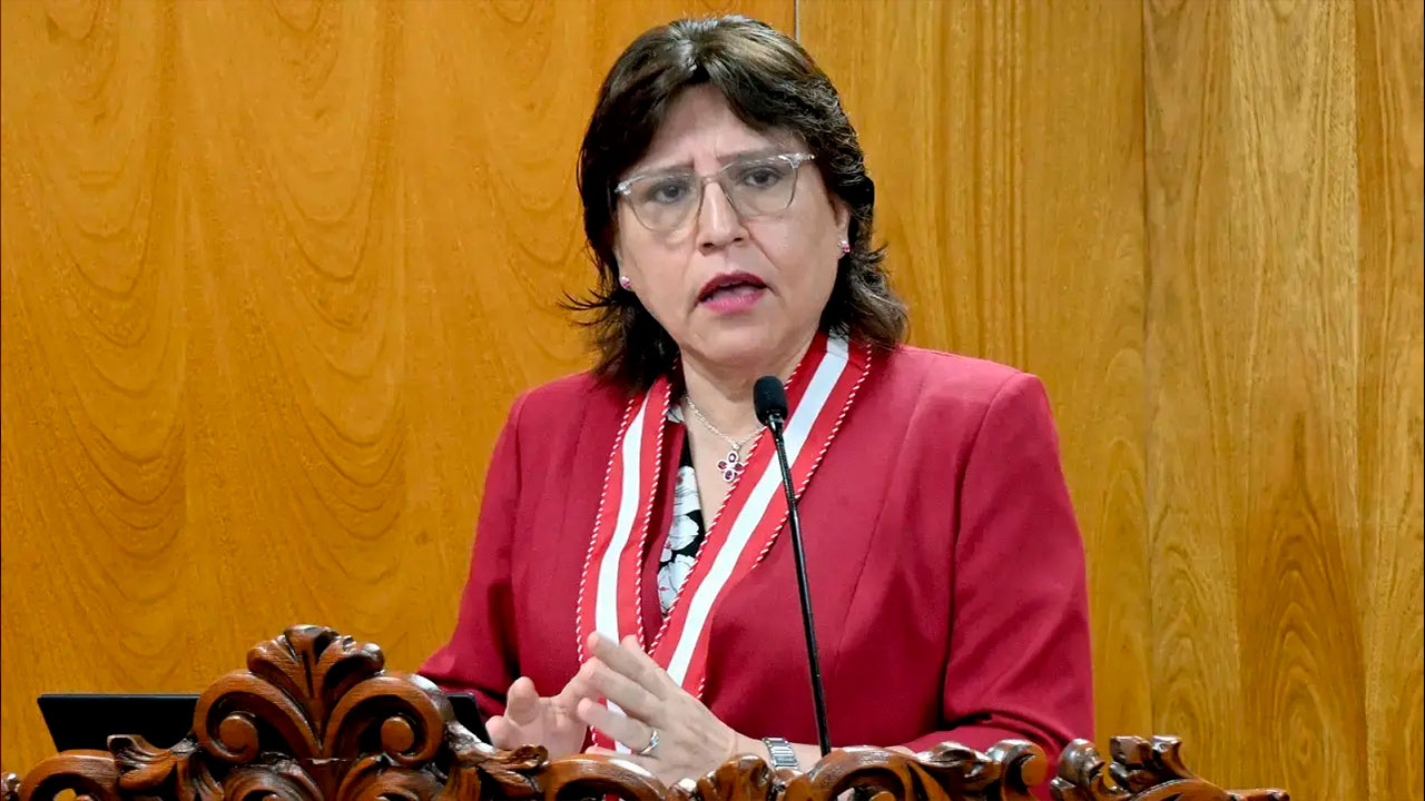 Delia Espinoza exige al TC resolver su destitución: “Así como aceleraron el proceso de Cerrón”