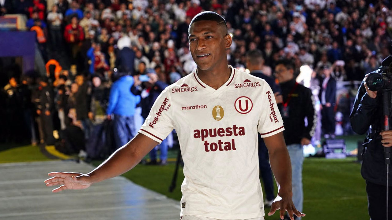 Universitario cerró el fichaje de Carlos Gruezo para la temporada 2027