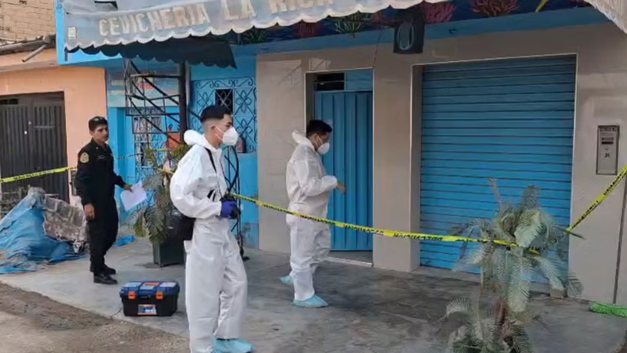 Sicarios irrumpen en cevichería y asesinan a joven de 22 años