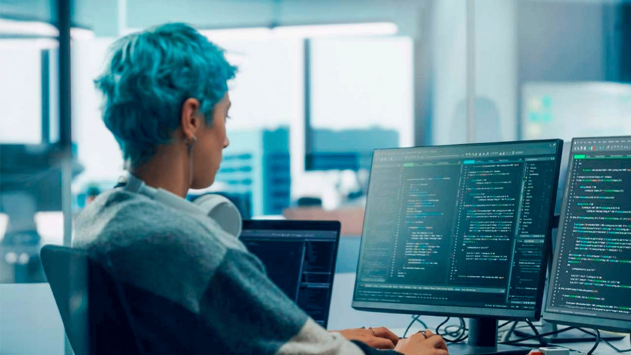 Kaspersky advierte que abrir descargas desde la carpeta temporal facilita robos