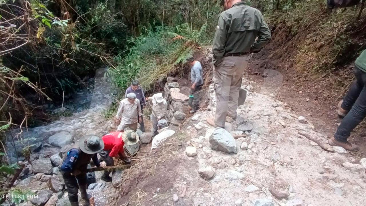 Reabren camino inca tras lluvias en Cusco