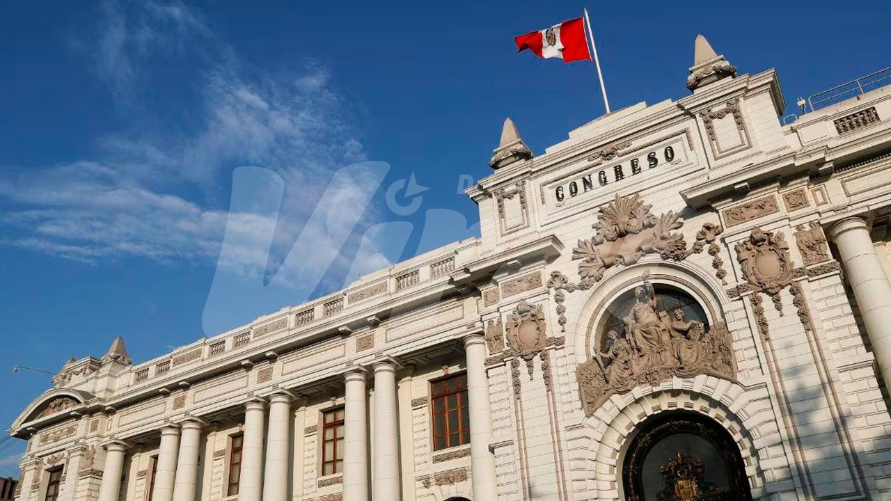 Trabajadores del Congreso reciben aumento salarial de 15 % desde enero de 2026