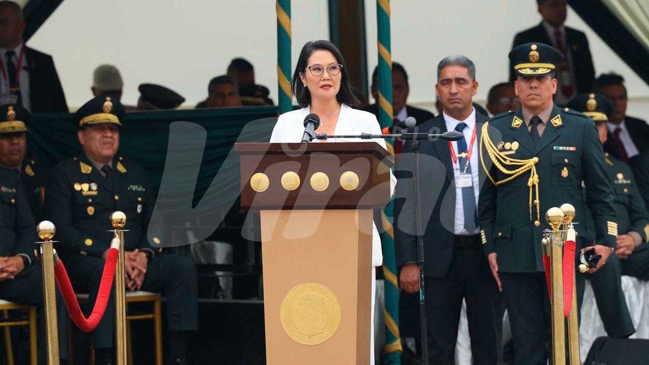 Keiko Fujimori respalda a la PNP y exige combatir corrupción dentro de sus filas