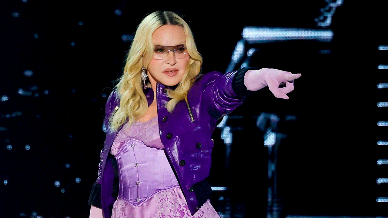Madonna ofrece recompensa por atuendo perdido tras su aparición en Coachella 2026