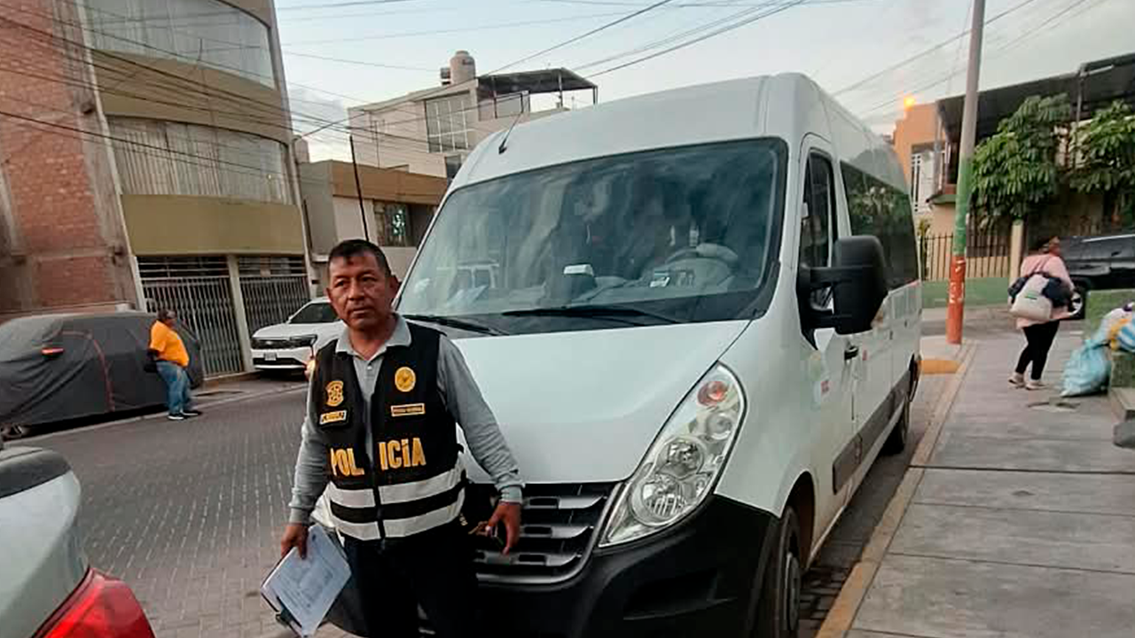 Detienen a sujeto por utilizar placa falsa cerca a mercado Gratersa