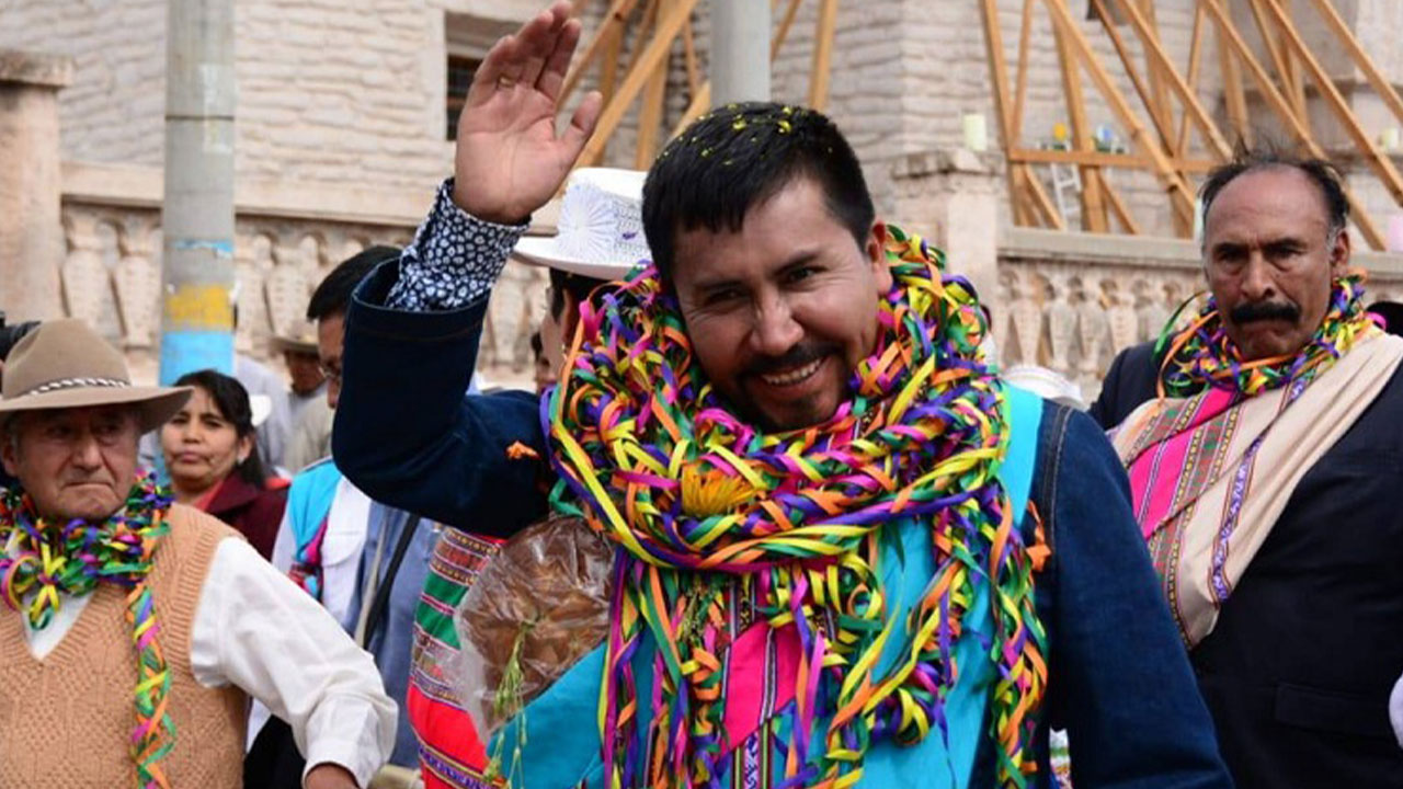 En gestión de Elmer Cáceres Llica se dejó de invertir S/1180 millones 
